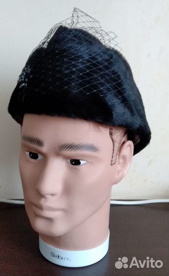 Берет пилотка