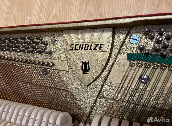 Чешское пианино Scholze