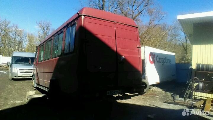 Запчасти на Мерседес 709 есть практически все