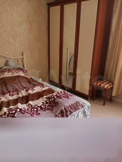 2-к. квартира, 74 м², 4/5 эт.