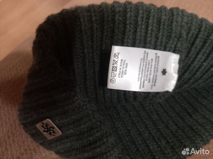 Шапка новая Италия