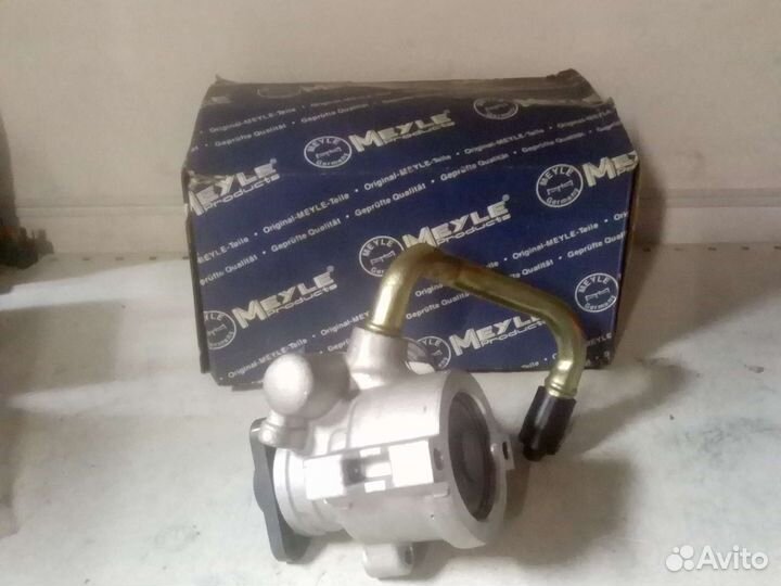 Насос гур Фокус 1