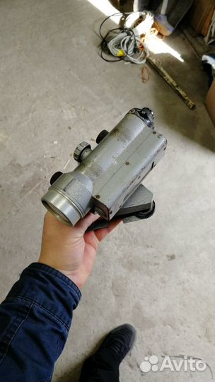 Нивелир оптический