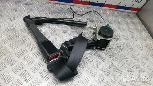 Ремень безопасности с пиропатроном сиденья передне