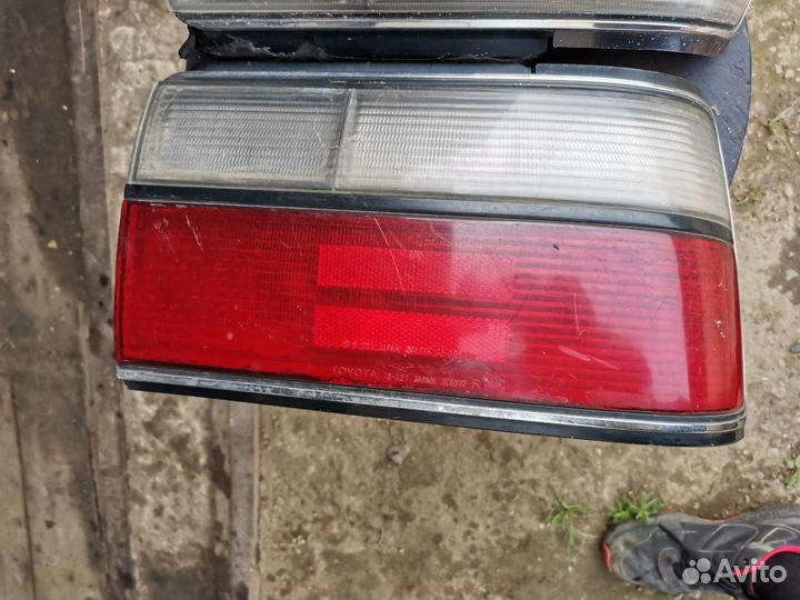 Стоп сигнал Toyota corolla (AE90)