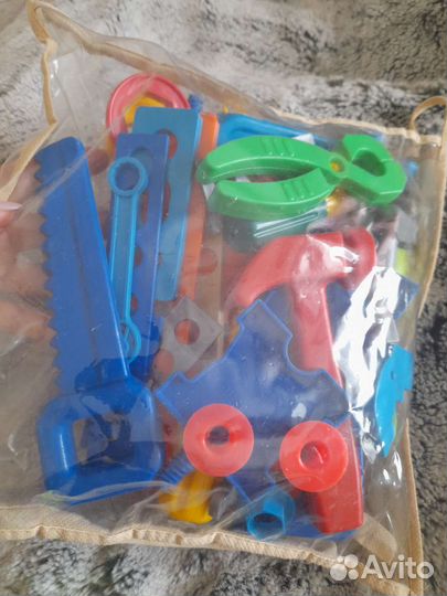 Развивающие игрушки