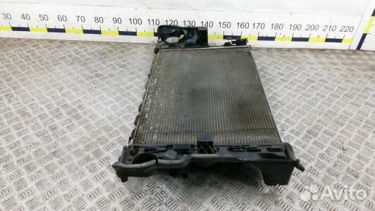 Радиатор системы охлаждения volvo V70 3 (94Y12KA01