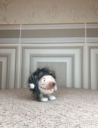 Интерьерная игрушка Еж с автоматом