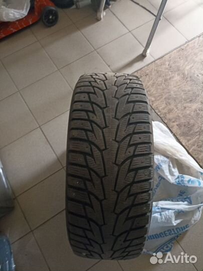 Hankook Winter I'Pike 235/55 R17 103T