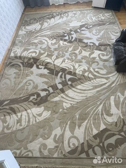 Ковер б/у 4м*2,9м