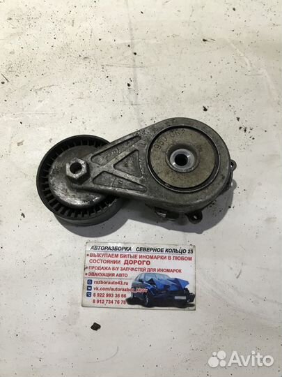 Натяжитель ремня генератора Audi Q5 8R