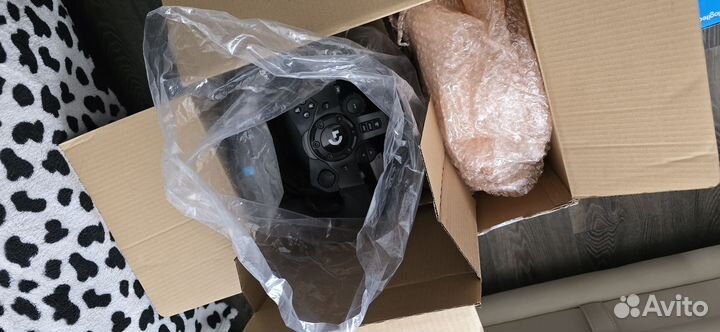 Игровой руль с педалями и коробкой передач