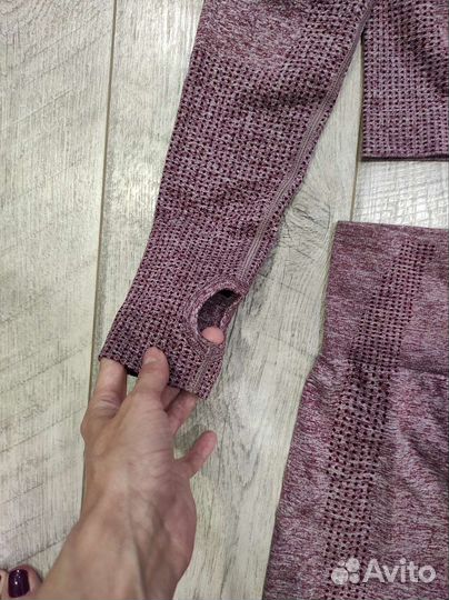 Спортивный костюм женский