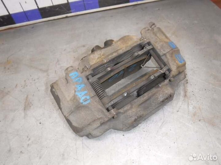 Суппорт передний правый Toyota Lc Prado 120 1GR