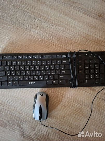 Клавиатура для компьютера и мышка