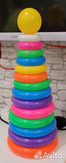 Пирамида большая