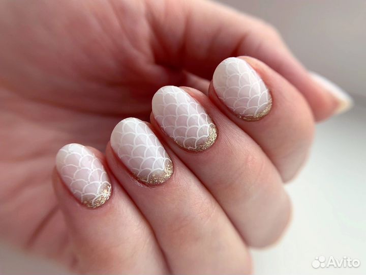 Маникюр с укреплением гелем