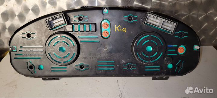 Приборная панель Kia Magentis 2