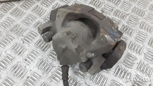 Суппорт тормозной передний правый renault scenic 3