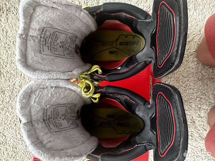 Коньки хоккейные CCM jetspeed ft2