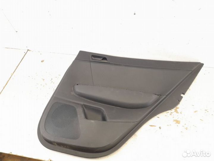 Обшивка двери задняя правая Kia Sportage 4 2016