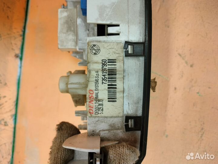 Fiat Punto 3 блок управления отопителем/ климатом