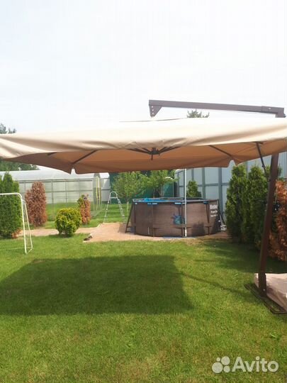 Зонт на боковой опоре 4х66