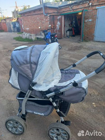 Детская коляска