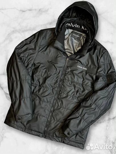 Мужская куртка Calvin Klein: весенний шарм