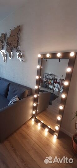 Гримерное зеркало