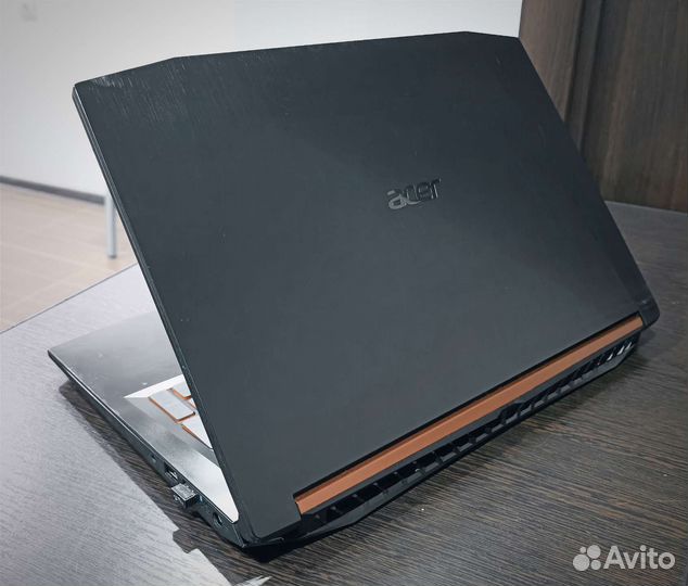 Игровой ноутбук Acer 15.6/Gtx 1050/i5/12Gb/SSD+HDD