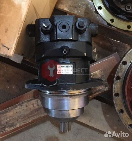 Мотор хода Hyundai R450LC-7A