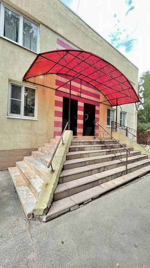 Здание, 1120 м²