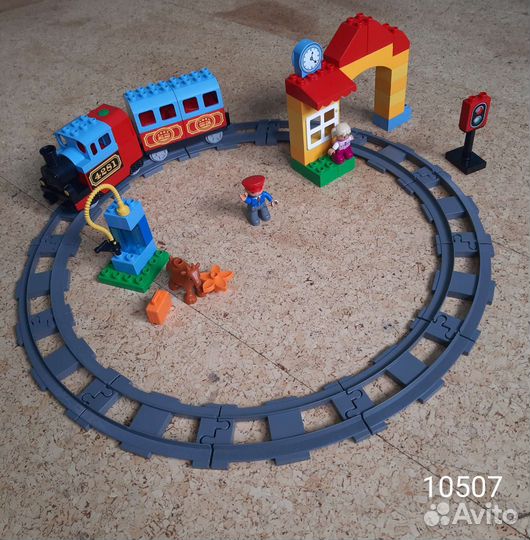 Lego duplo поезд 10507