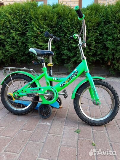 Детский четырехколесный велосипед