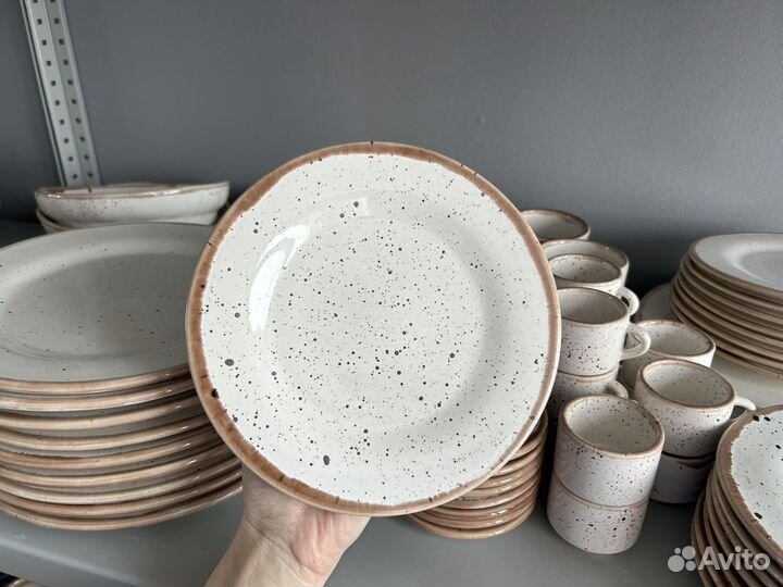 Обеденный сервиз новый