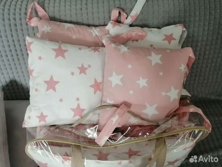 Бортики в кроватку новые