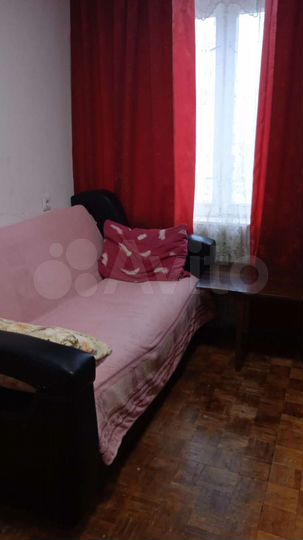 Комната 11 м² в 3-к., 9/9 эт.