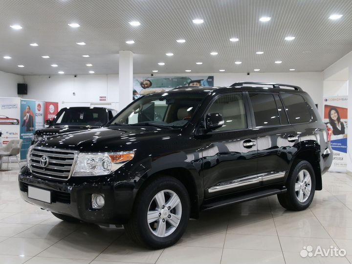 Toyota Land Cruiser 4.5 AT, 2014, 121 132 км