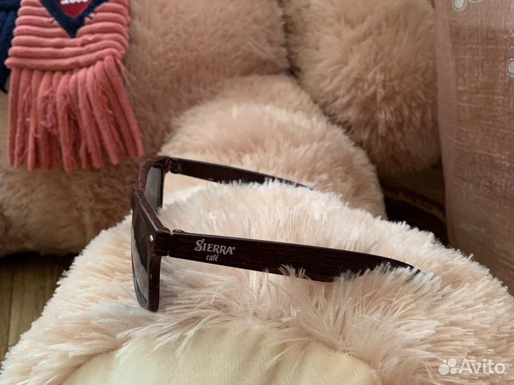 Солнцезащитные очки