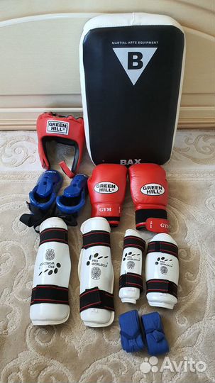 Боксёрские перчатки green hill gym 12