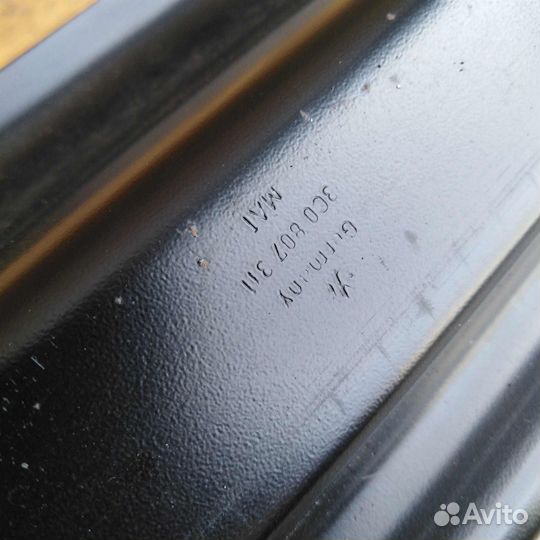 Усилитель заднего бампера Volkswagen Passat b7 сед