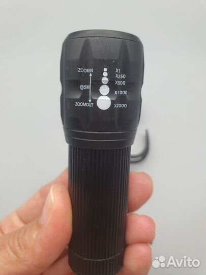 Фонарь с держателем для велосипеда новый