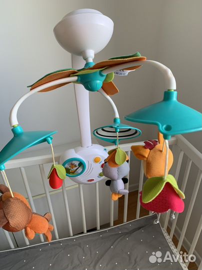 Мобиль на кроватку tiny love