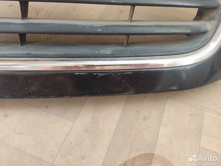 Решётка радиатора Toyota Lite Ace Noah