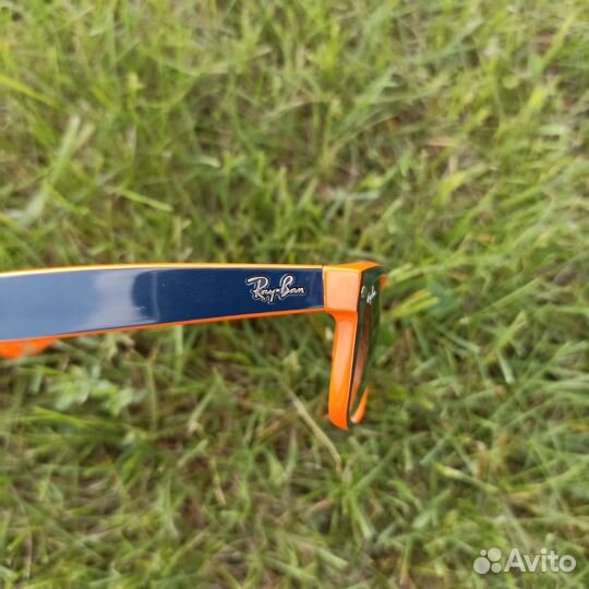 Солнечные очки Ray-Ban