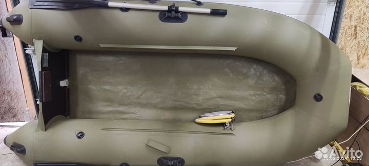 Лодка под мотор