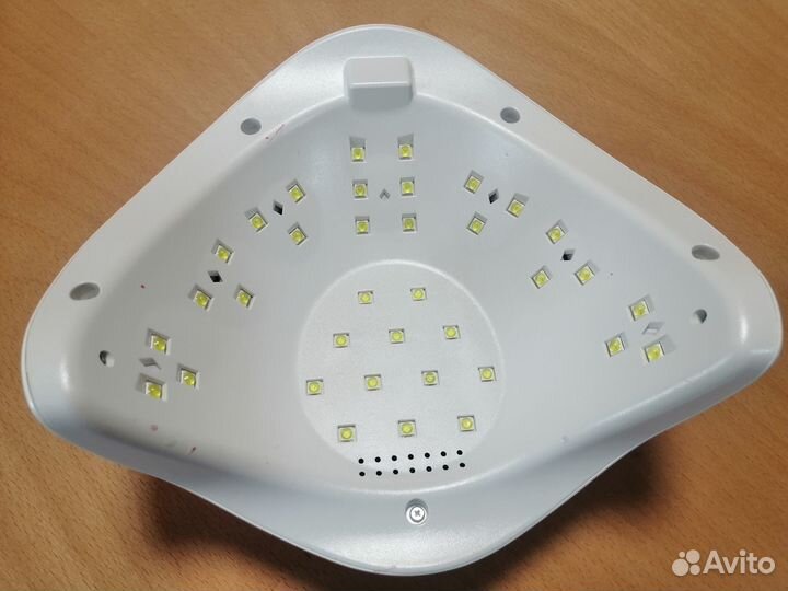 Уф лампа для ногтей