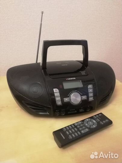 Магнитола varta с цифровым тюнером и пультом ду