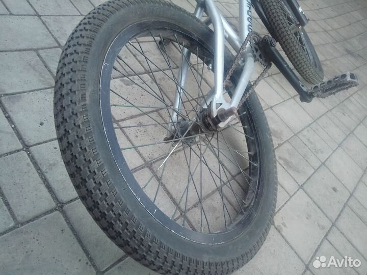Продается отличный BMX